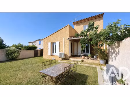 maison à pertuis (84120)
