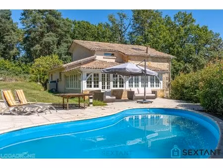 maison de charme  en pierrres avec vue panoramique