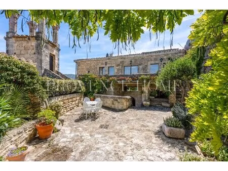 a vendre charmante maison de village avec vue panoramique sur le luberon provence