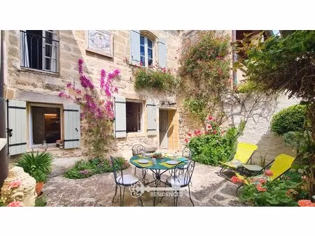 maison de village en pierre avec cour fleurie  terrasse et dépendance à 10 minutes d’uzès