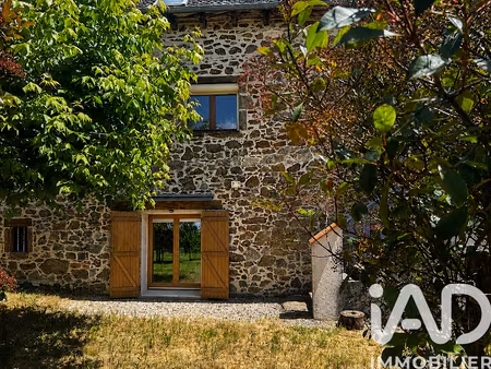 vente ferme 3 pièces 113 m² à puycapel (15340)  290 000 €