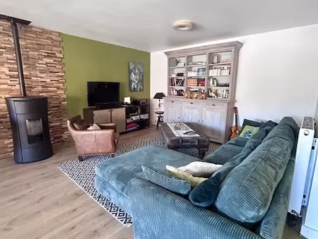 vente maison 4 pièces 130 m² à steenvoorde (59114)  289 000 €