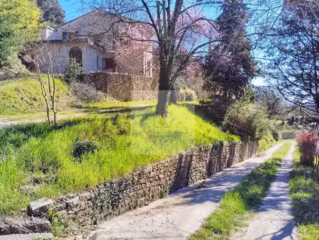 maison avec vue dégagée dans les cévennes