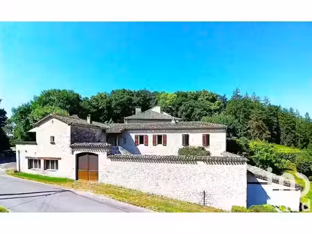 vente maison 7 pièces 165 m² à montlauzun (46800)  280 000 €