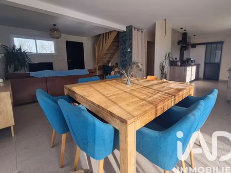 vente maison 8 pièces 117 m² à bellevigne-en-layon (49750)  298 000 €