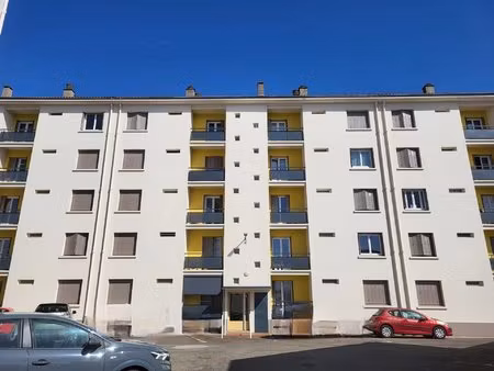 appartement avec vue imprenable sur la cité de carcassonne