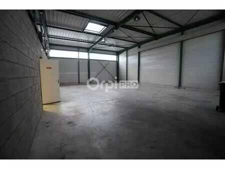 location local d’activités nuits saint georges 21700 300m²