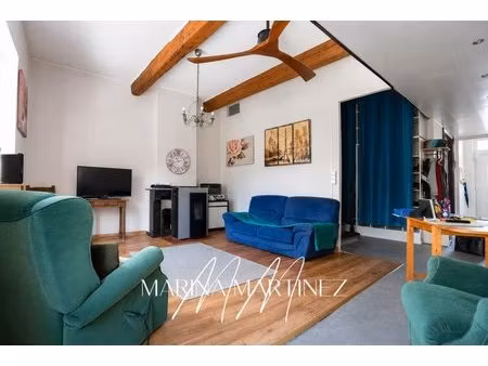 maison de village de caractère de 120m2 avec jardin  garage et fort potentiel...