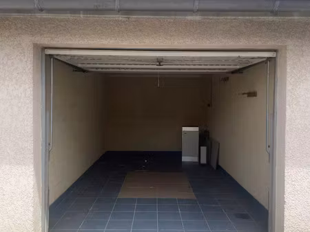 location garage 15 m² à saint-priest (69800)