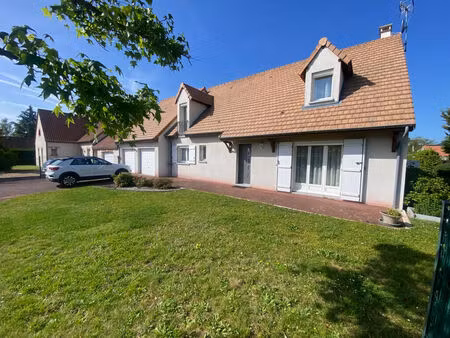 vente maison 6 pièces  153.00m²  la chapelle