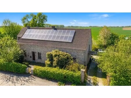 huis te koop in lessen met 3 slaapkamers