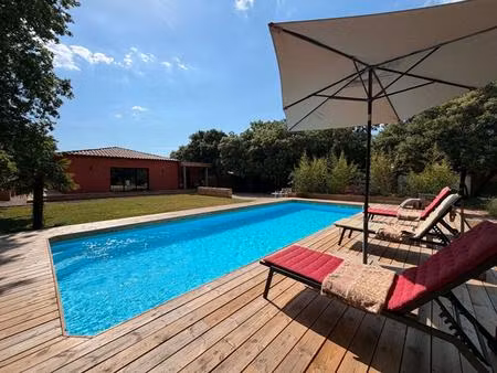 villa saint maximin la sainte baume 3 pièce(s) 130 m2