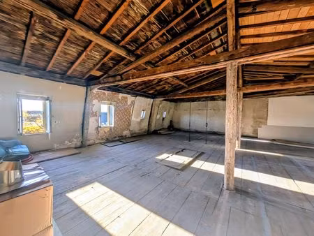 cote d'or (21) - dijon centre - plateau de 98 m²