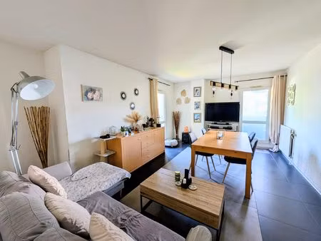 cote d'or (21) - longvic - appartement t4 de 81 90 m²