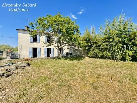 maison en pierres - 3 chambres - jardin - dépendances et fort potentiel