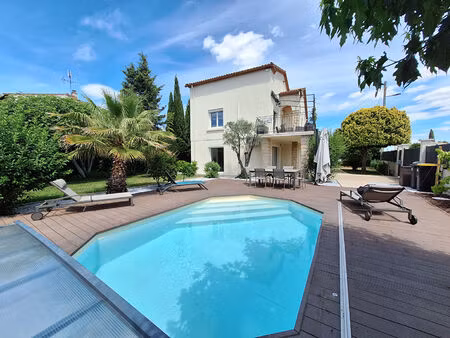 vente maison 6 pièces  150.00m²  marguerittes