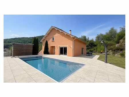 vente maison 7 pièces  174.00m²  rupt