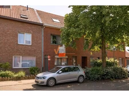 huis te koop in brasschaat met 2 slaapkamers