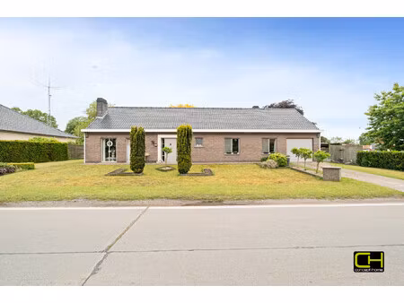 huis te koop in zomergem met 3 slaapkamers