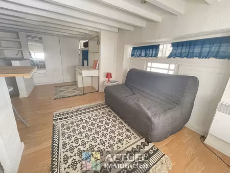 a louer studio meuble ecusson