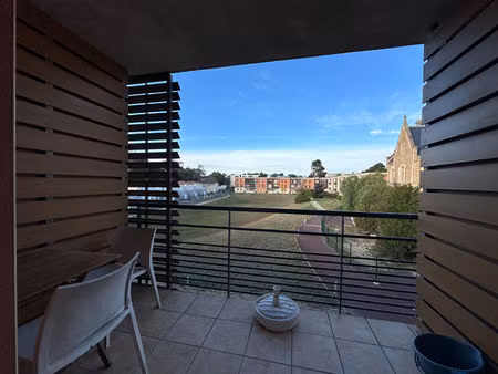 studio terrasse/parking béziers - 1 pièce - 18m²