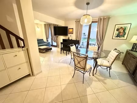 vente maison 5 pièces 92 m² à creteil (94000)  385 000 €