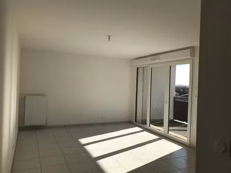 location appartement 2 pièces 51 m² à blagnac (31700)