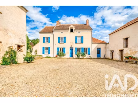 vente maison 8 pièces 195 m² à la ferté-sous-jouarre (77260)  365 000 €