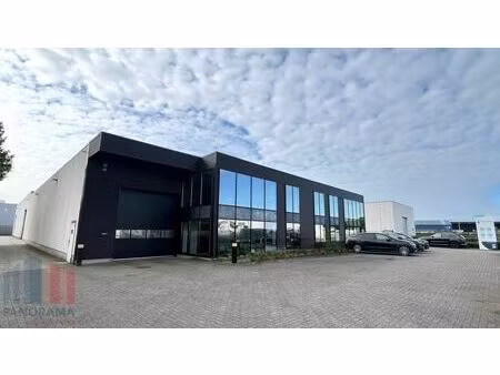 surface industrielle à louer à veedijk 39 turnhout (rbw01872)