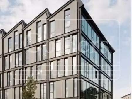 location bureaux 218 m² à 764 m²