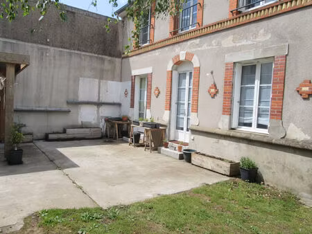 location maison 3 pièces  68.00m²  fay