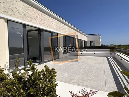 location local professionnel 70m² chessy 77700