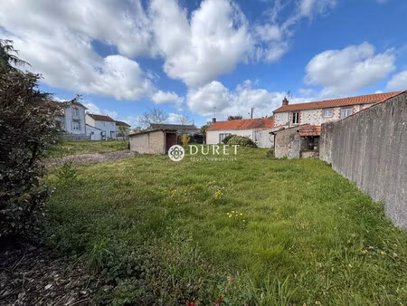 achat terrain 575m² cugand 85610