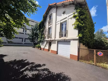 vente maison de ville 14 pièces 163 m2 à clermont-ferrand