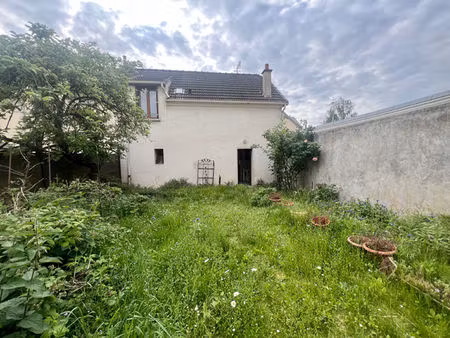 maison de ville à 15 min de meaux