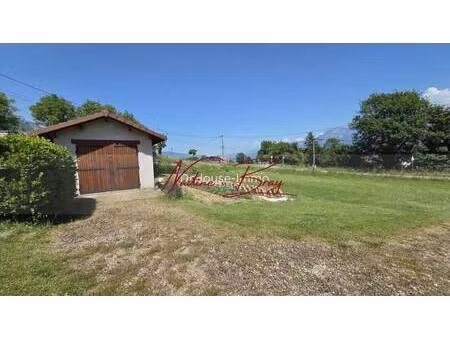 terrain constructible viabilisé à vendre