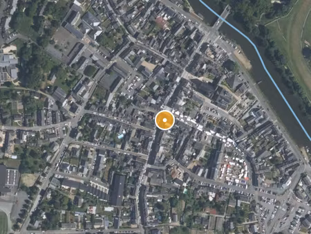 a vendre maison avec local commercial de 281 m2