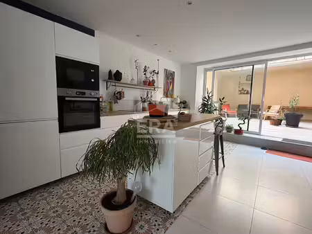 maison azille 7 pièce(s) 150 m2