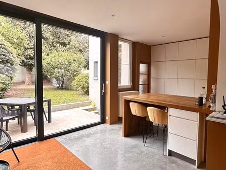 maison à louer à rue romanie van dyck anderlecht (vbe26685)