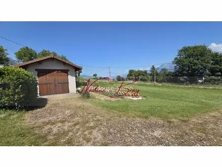 terrain constructible 1 015 m² - zone ub - libre constructeur