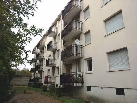 location appartement 2 pièces à argentan (61200) : à louer 2 pièces / 54m² argentan