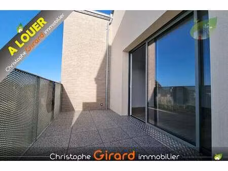 location appartement 3 pièces à tinténiac (35190) : à louer 3 pièces / 63m² tinténiac