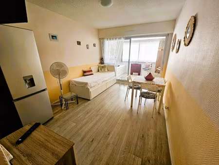vente appartement 1 pièces 28m2 le barcarès 66420 - 77000 € - surface privée