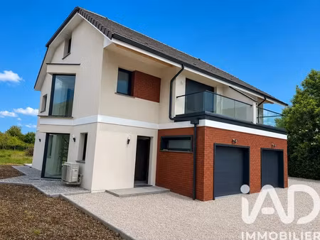 maison à tavaux (39500)