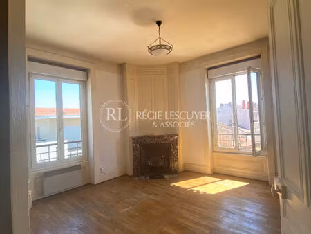 t2 - 58 rue des charmettes - 69100 villeurbanne