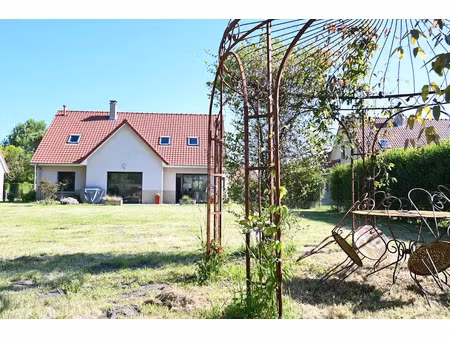 vente maison 5 pièces 154 m² à favieres (80120)  436 000 €