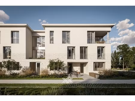 appartement te koop in zwijnaarde met 2 slaapkamers