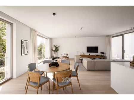 appartement te koop in zwijnaarde met 3 slaapkamers