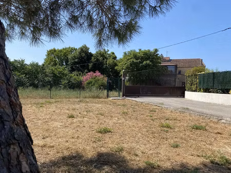 vente propriété solliès-ville 83210 - - surface privée