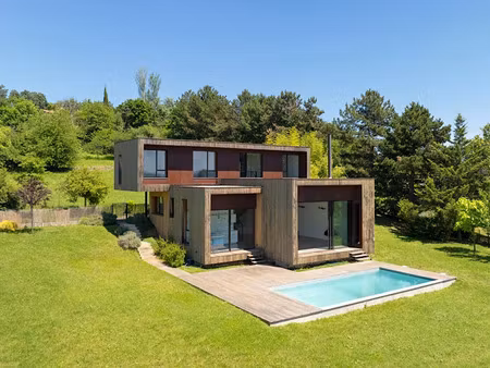 location maison 6 pièces 174 m² à sainte-foy-lès-lyon (69110)  5 200 €